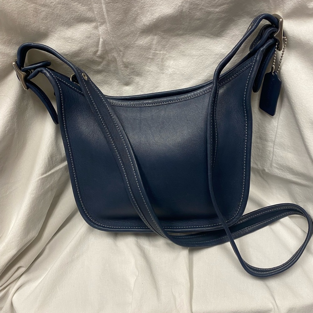 Vintage Coach Janice Legacy 9950 Leather Crossbody-Navy - Picture 2 of 12